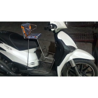 Ghế ngồi xe tay ga cho bé Liberty