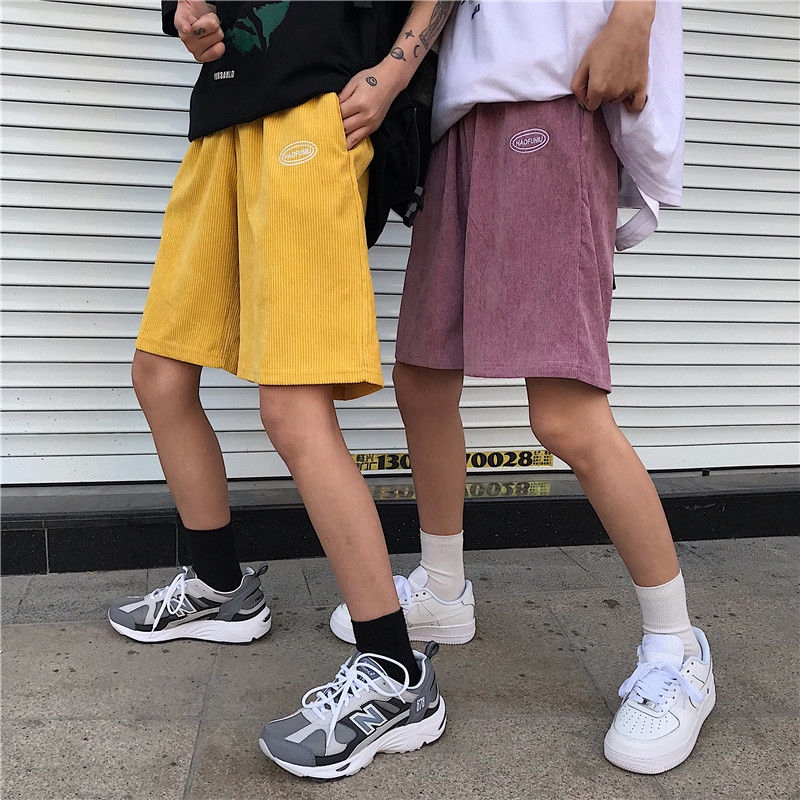 Quần Short Vải Nhung Kẻ Ống Suông Rộng Thời Trang Unisex