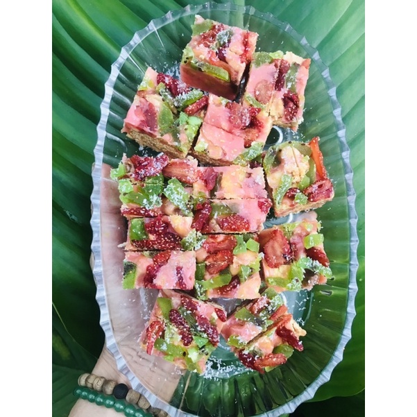 Bánh bông tuyết vị dâu 250gr