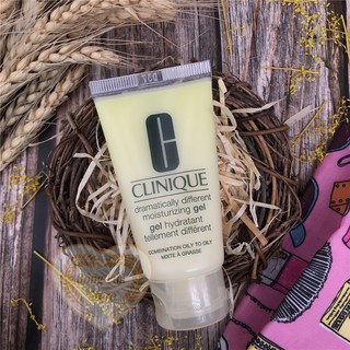 Kem Dưỡng Ẩm Mềm Mượt Clinique Da Dầu Dramatically Different Moisturizing Gel 50ml