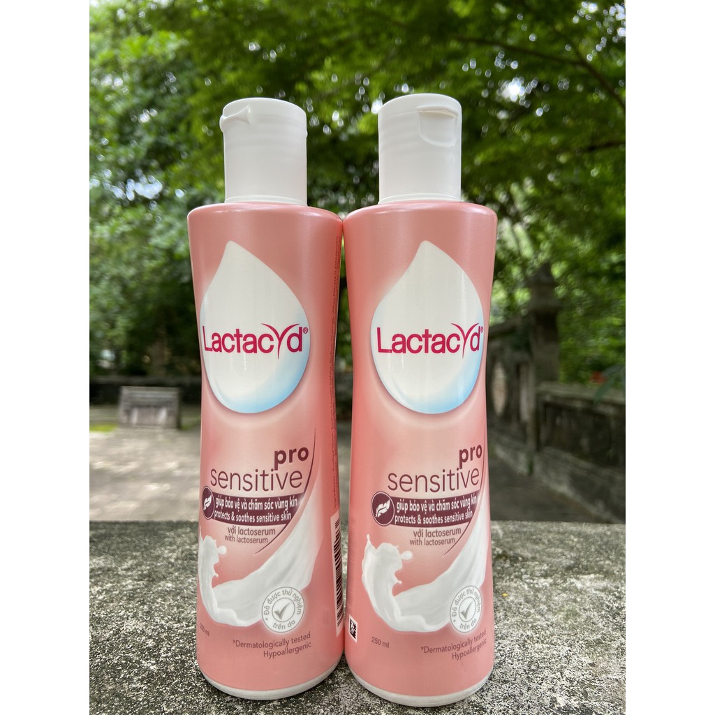 DUNG DỊCH VỆ SINH PHỤ NỮ LACTACYD PRO SENSITIVE 250ML