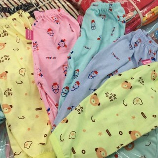 quần sơ sinh carter cho bé