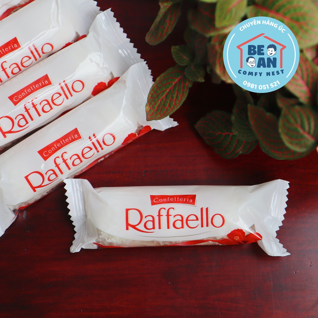 Kẹo socola trắng bọc dừa Raffaello (túi lẻ 3 viên) - Hàng nhập Úc