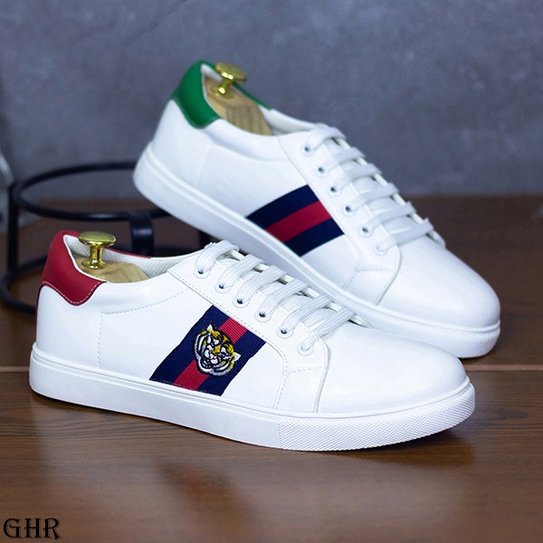 Giày Sneaker Nam thể thao màu trắng cổ cao cho học sinh phong cách Hàn Quốc TAKUTA mã GHR