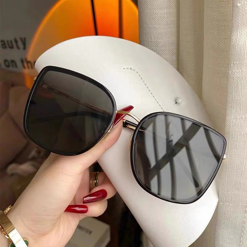 [ New collection] Kính thời trang nam nữ UNISEX Kính râm 2 màu siêu sang chảnh