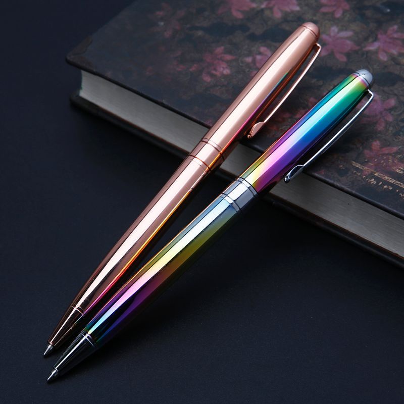 Bút bi vỏ kim loại sang trọng