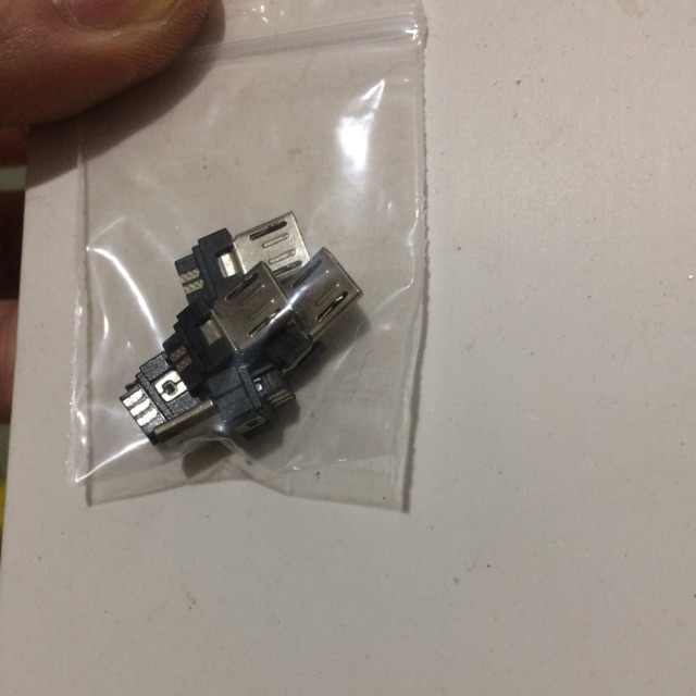 Đầu cắm micro usb