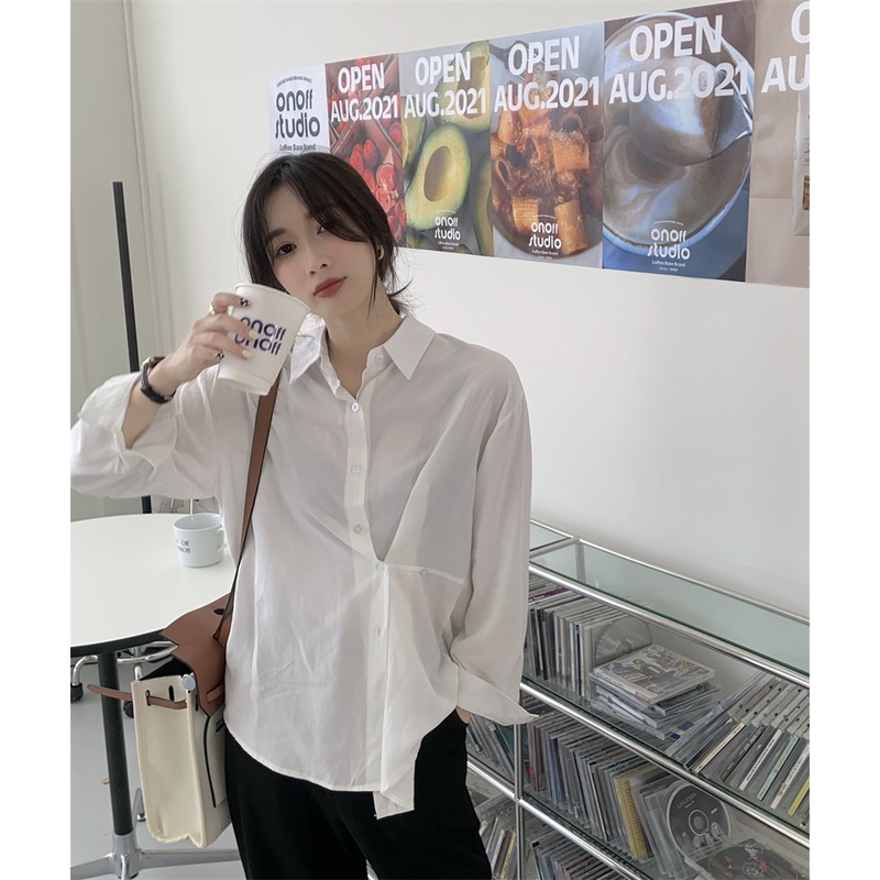 Áo Sơ Mi Tay Dài Dáng Rộng Màu Trơn Phối Nút Phong Cách Thời Trang Hàn Quốc Có 5 Màu Lựa Chọn | BigBuy360 - bigbuy360.vn