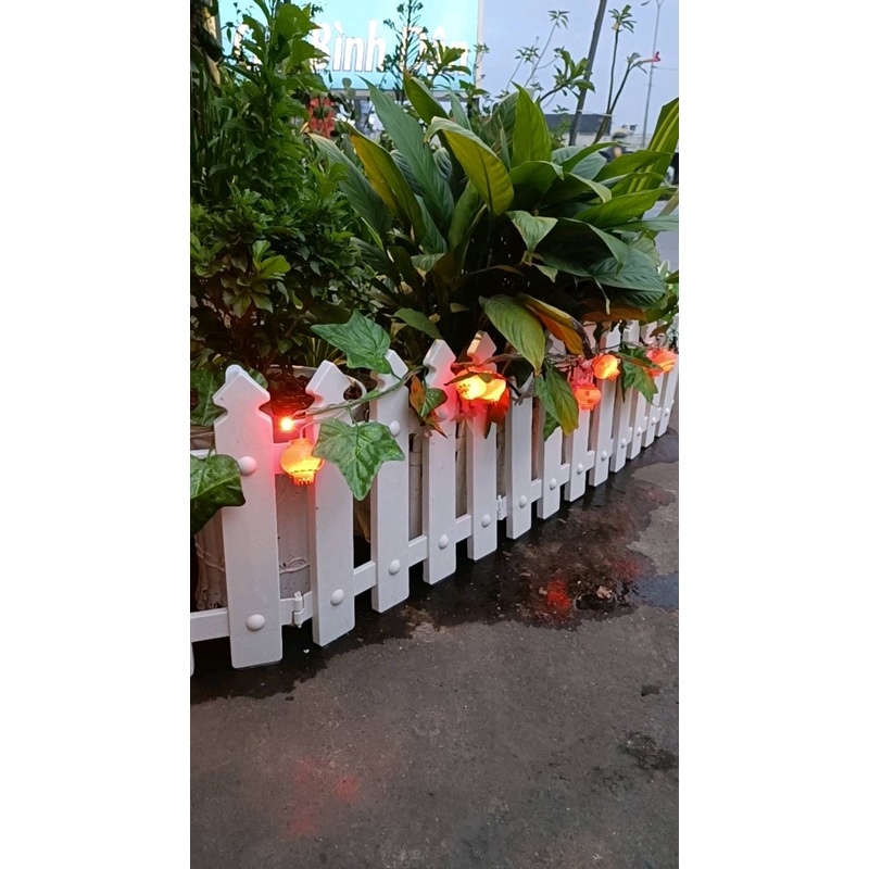 Hàng rào nhựa kích thước 30 x 30cm trang trí giáng sinh - Green City