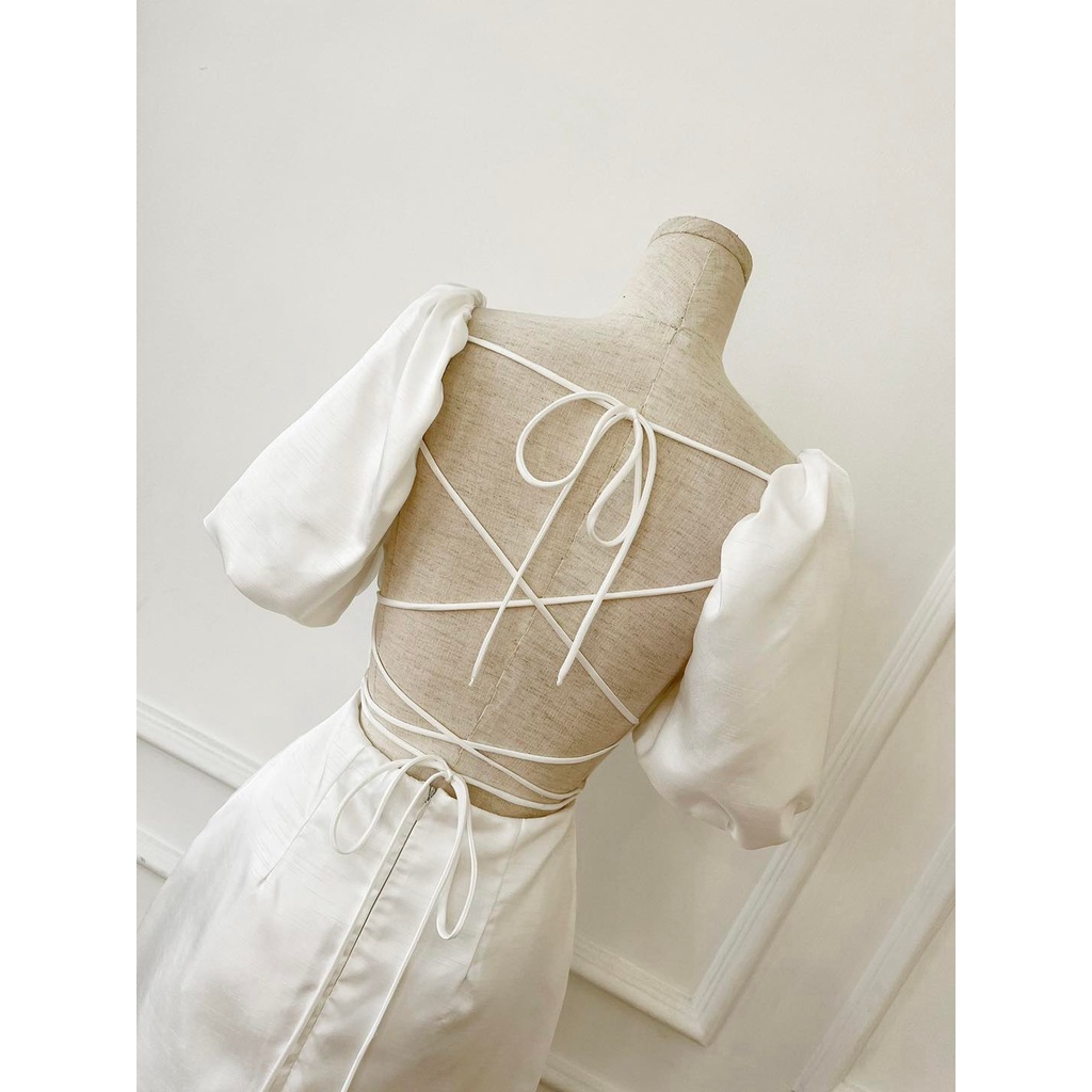 Đầm tay phồng chéo lưng