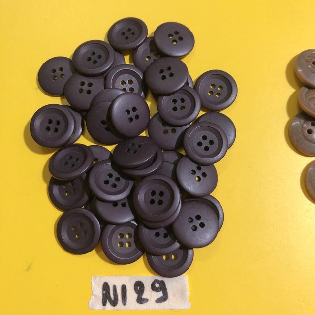 Combo 10 nút áo nâu N129-N132