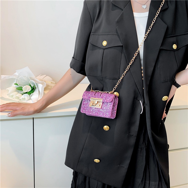 Túi đeo chéo JASMIN NOIR nắp gập đính kim cương giả phối dây xích thời