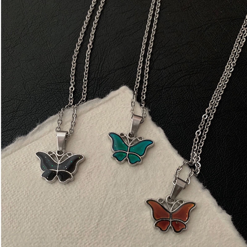 Vòng Cổ Mặt Bướm Thay Đổi Màu Sắc Phong Cách 22351