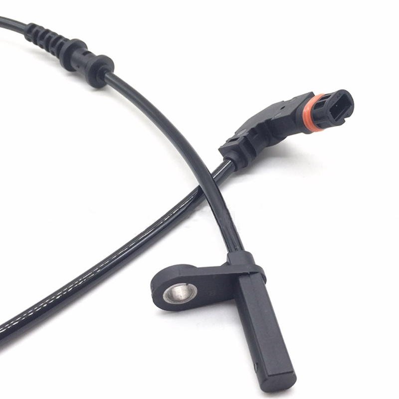 Cảm Biến Tốc Độ Bánh Xe ABS Trái Phải Phía Trước Cho C-Class