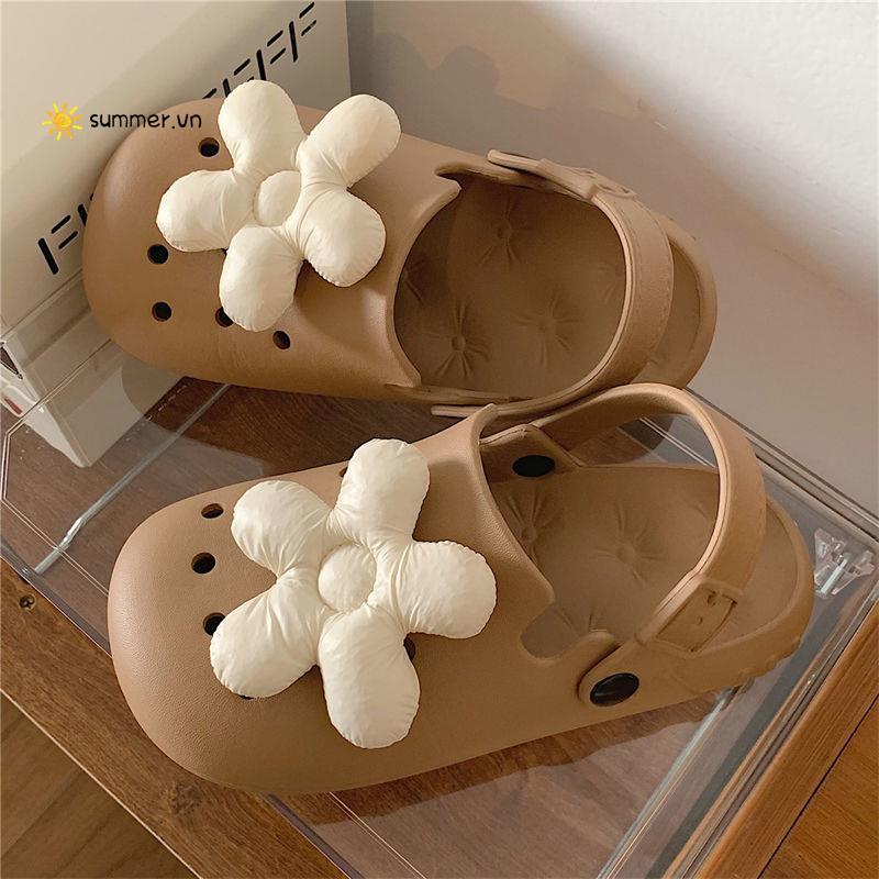 Dép Đi Biển Đục Lỗ Đế Mềm Bằng eva Chống Trượt Dễ Phối Đồ Thời Trang Mùa Hè Cho Cặp Đôi