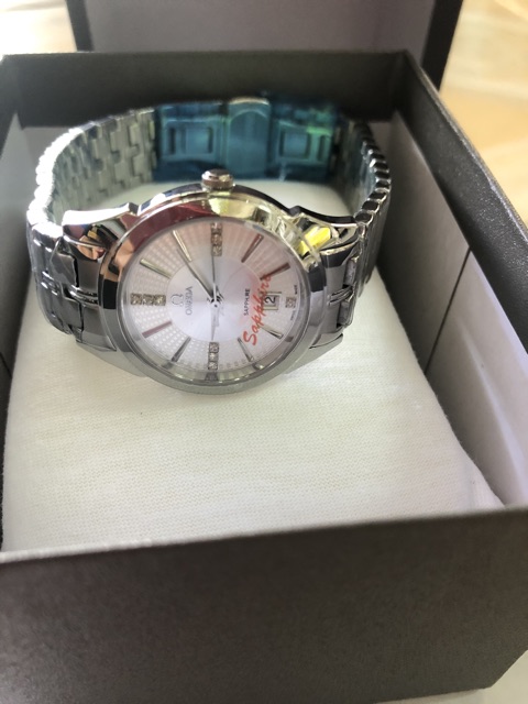 Đồng hồ nữ Omega, kính sapphire chống xước, chống nước tốt | BigBuy360 - bigbuy360.vn