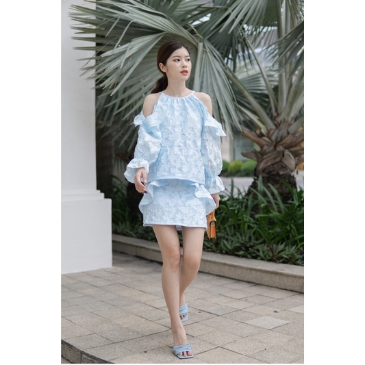 Chân váy bèo-Hết áo