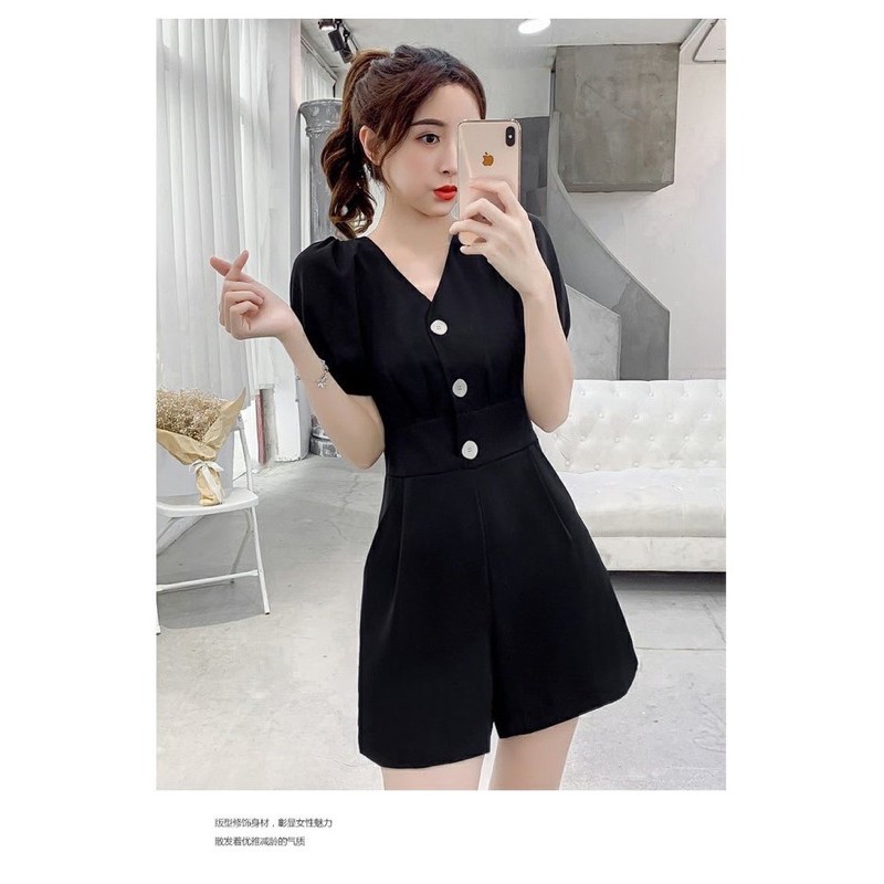 Jumpsuit ngắn ống rộng