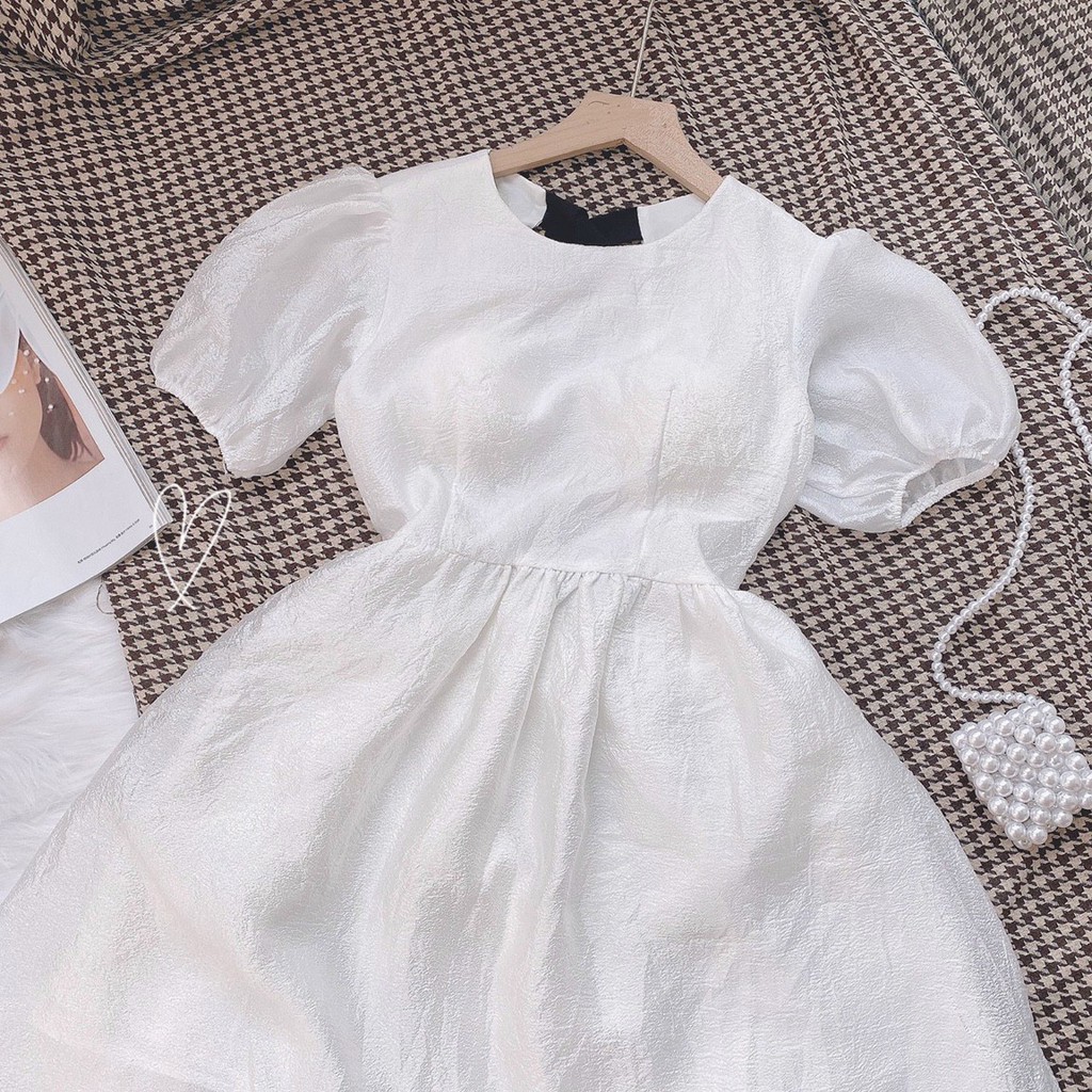 Đầm xòe nữ, đầm nữ màu trắng chất vải đẹp, hàng bán shop, phom váy trẻ trung, dưới 52kg | BigBuy360 - bigbuy360.vn