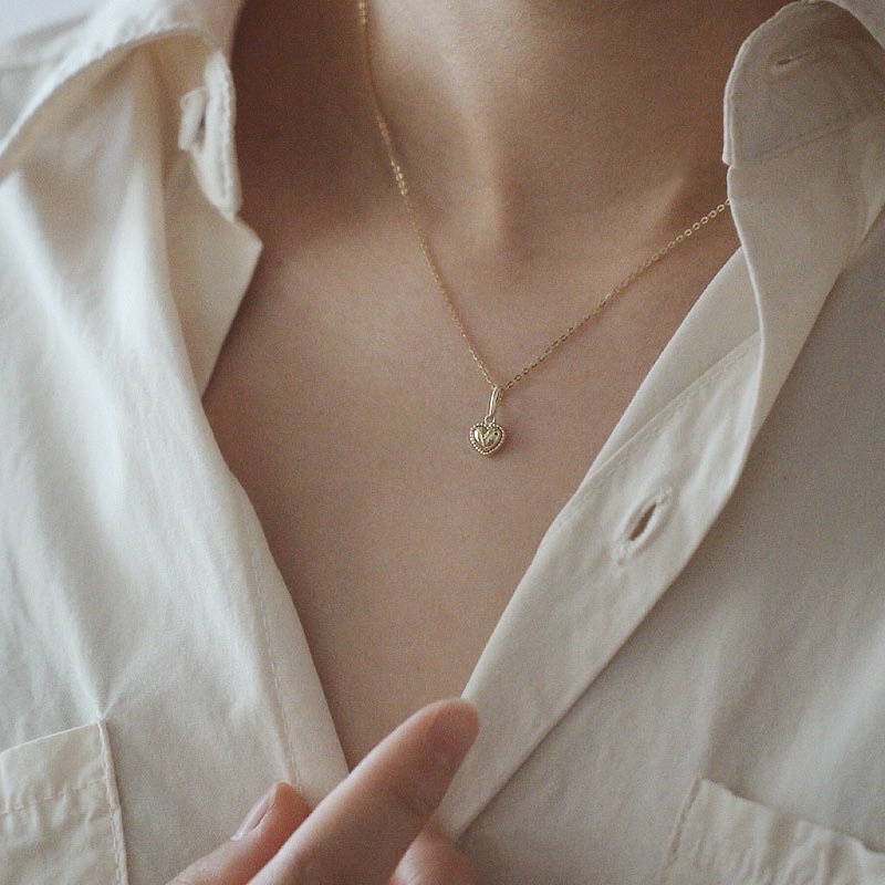 Dây chuyền mini heart chất liệu bạc 925 mạ vàng 14k thanh mảnh, nhẹ nhàng 𝐥𝐚𝐫𝐞𝐢𝐧.𝐚𝐜𝐜𝐞𝐬𝐬𝐨𝐫𝐢𝐞𝐬