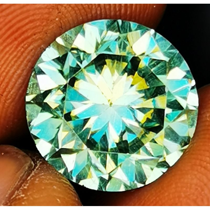 Nhẫn Đính Đá Moissanite Độc Đáo