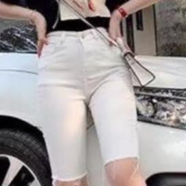 Quần kaki lửng ôm dáng xinh trơn