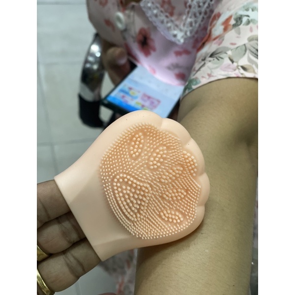 Bông masage rửa mặt Silicone hình thú