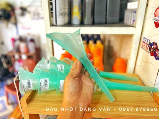 Phễu dụng cụ thay Nhớt cho các loại xe