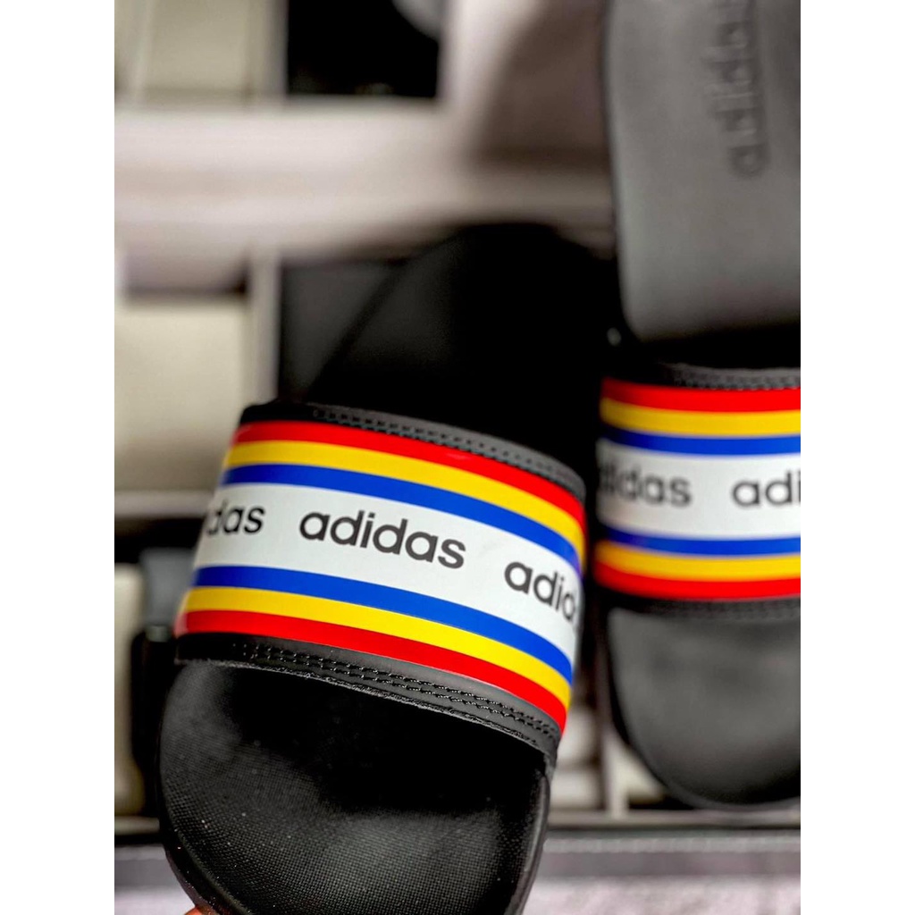 Dép Adidas kẻ 7 màu