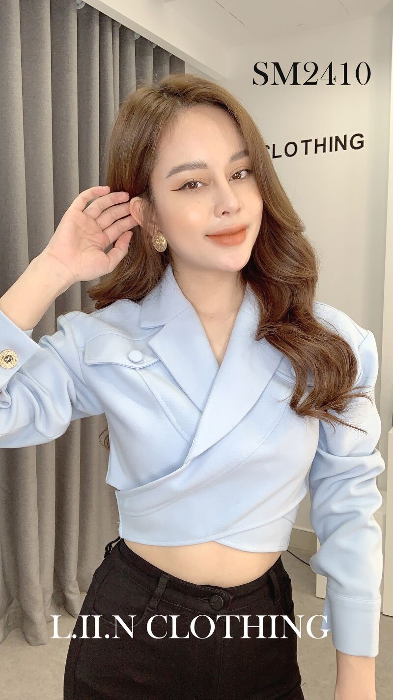 Áo khoác da nữ Linbi màu hồng nhạt, kiểu dáng croptop ôm sát body cá tính Liin clothing SM2410 | BigBuy360 - bigbuy360.vn