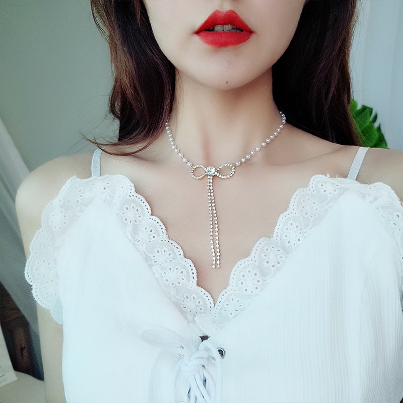 vòng cổ nữ cao cấp chuỗi ngọc nhân tạo đính nơ sáng lấp lánh