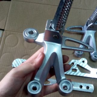 Bộ gác chân Raider full pas Ex135 - Ex150