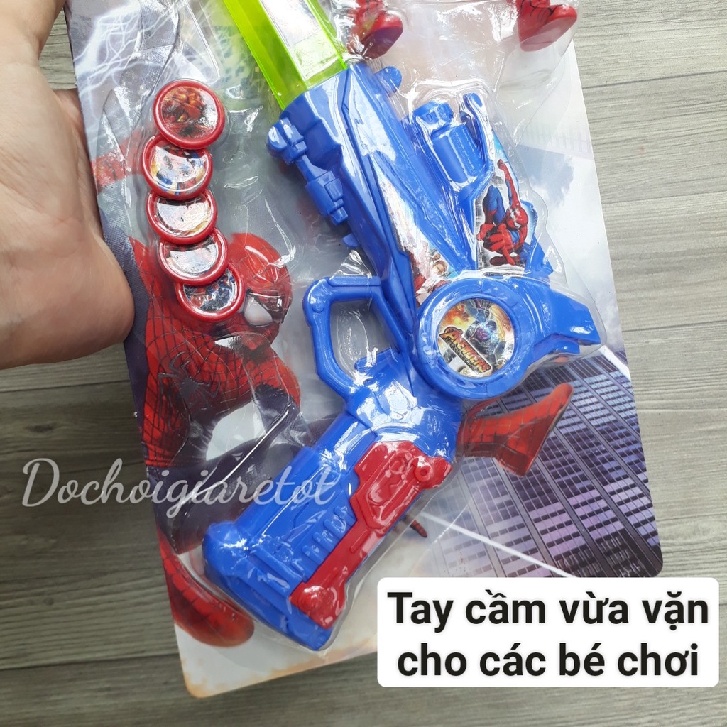 Vỉ đồ chơi ben 10 kiếm, súng phát sáng đèn nhạc sinh động tặng kèm đồng hồ bắn thẻ xu