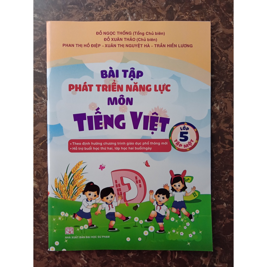 Sách - Bài Tập Phát Triển Năng Lực Môn Tiếng Việt Lớp 5 Tập 1