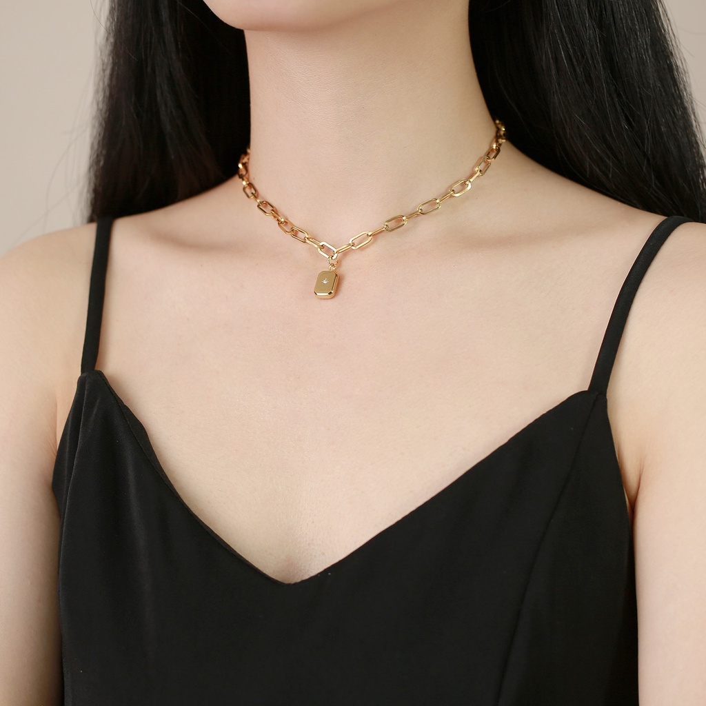 Vòng cổ Bằng Thép Không Gỉ Mặt Hình Ngôi Sao Tám Cánh Thời Trang Cho Nữ