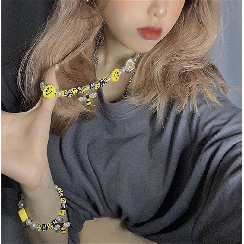 Vòng Tay Mặt Hình Hoa Cúc / Mặt Cười / Chú Ong Nhỏ Thời Trang Cho Nam Và Nữ