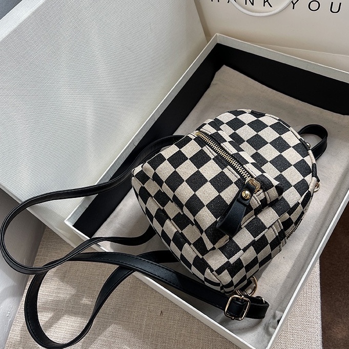 Balo thời trang nữ mini nhỏ nhắn dễ thương họa tiết kẻ ô HH 349