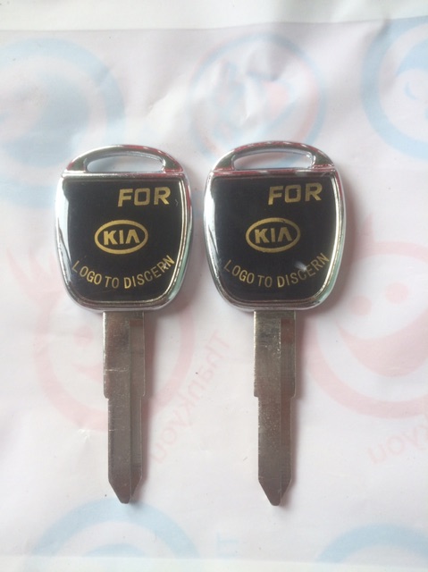 Phôi chìa khoá ô.tô KIA INOX ( rảnh trái )