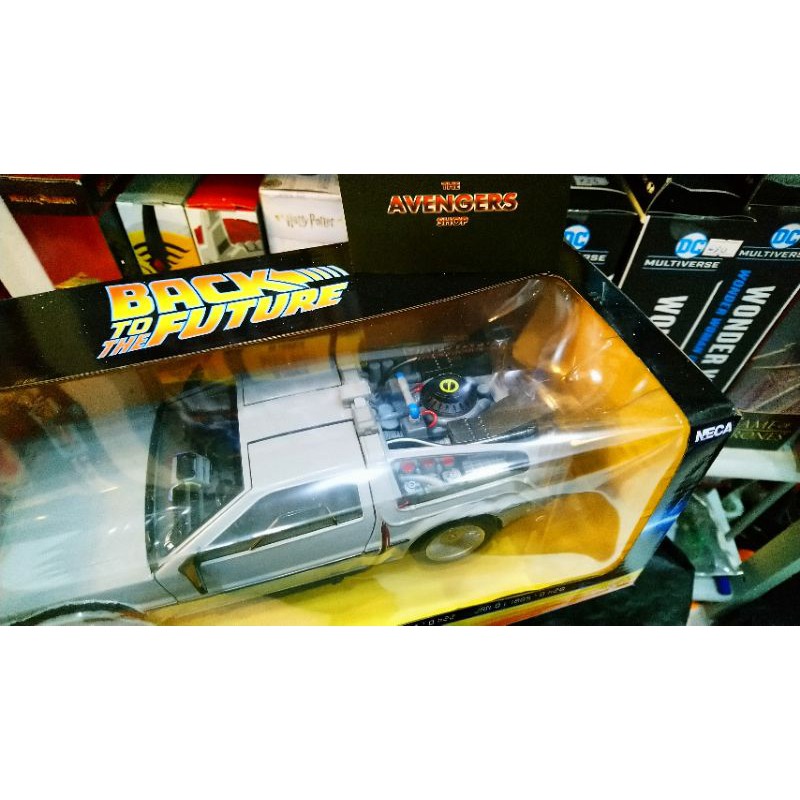 Mô hình xe NECA Back To The Future Time Machine Diecast