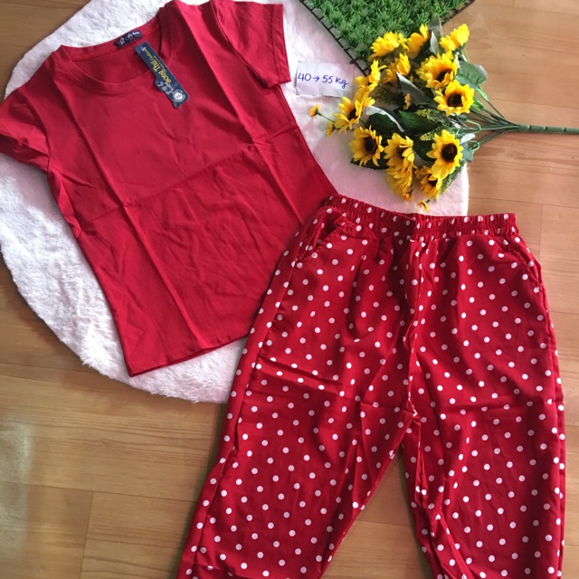 Lựa chọn bất kì 3 bộ mặt nhà