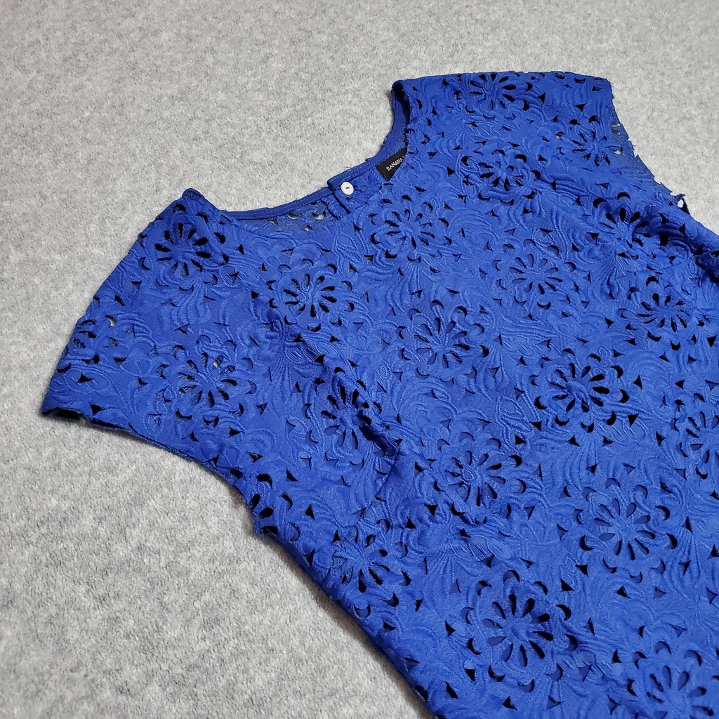 Đầm ren dáng suông Banana Republic 951028