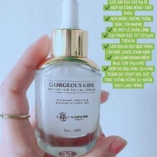 Serum sâm tố nữ