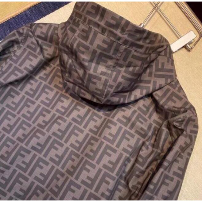 FENDI Áo Khoác Hoodie Dài Tay Chống Nước Mẫu Mới Cho Nam Nữ