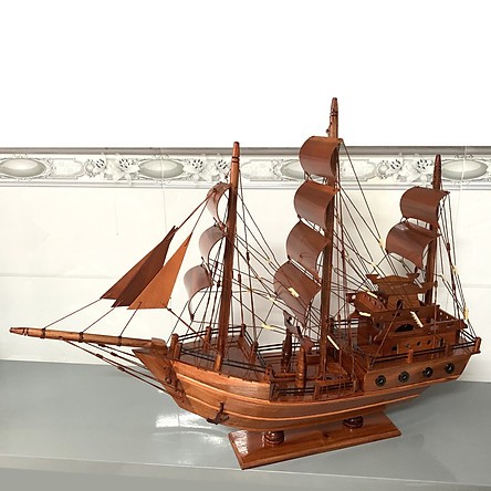 Thuyền gỗ gõ thuận buồm xuôi gió