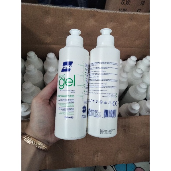 Gel lạnh triệt lông,siêu âm konic cao cấp hàng chính hãng cực an toàn