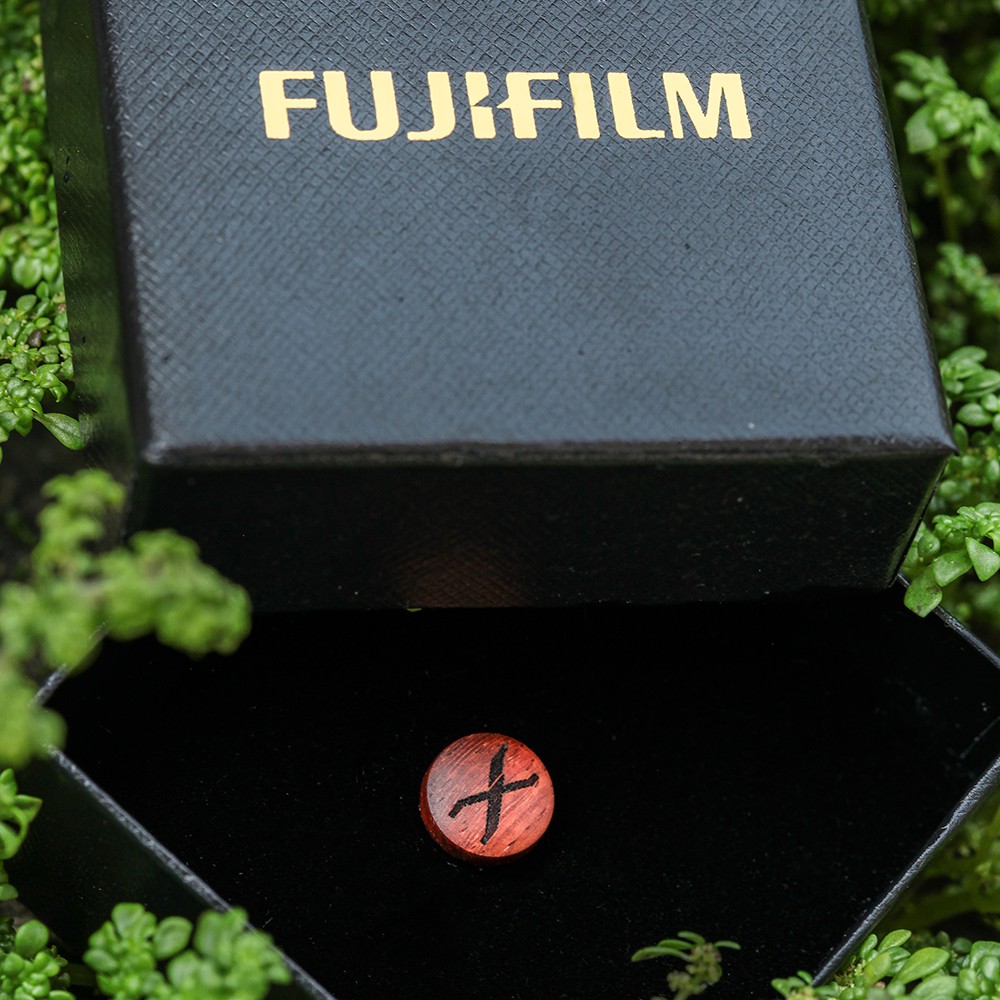 Nút bấm gỗ chụp ảnh Fujifilm X