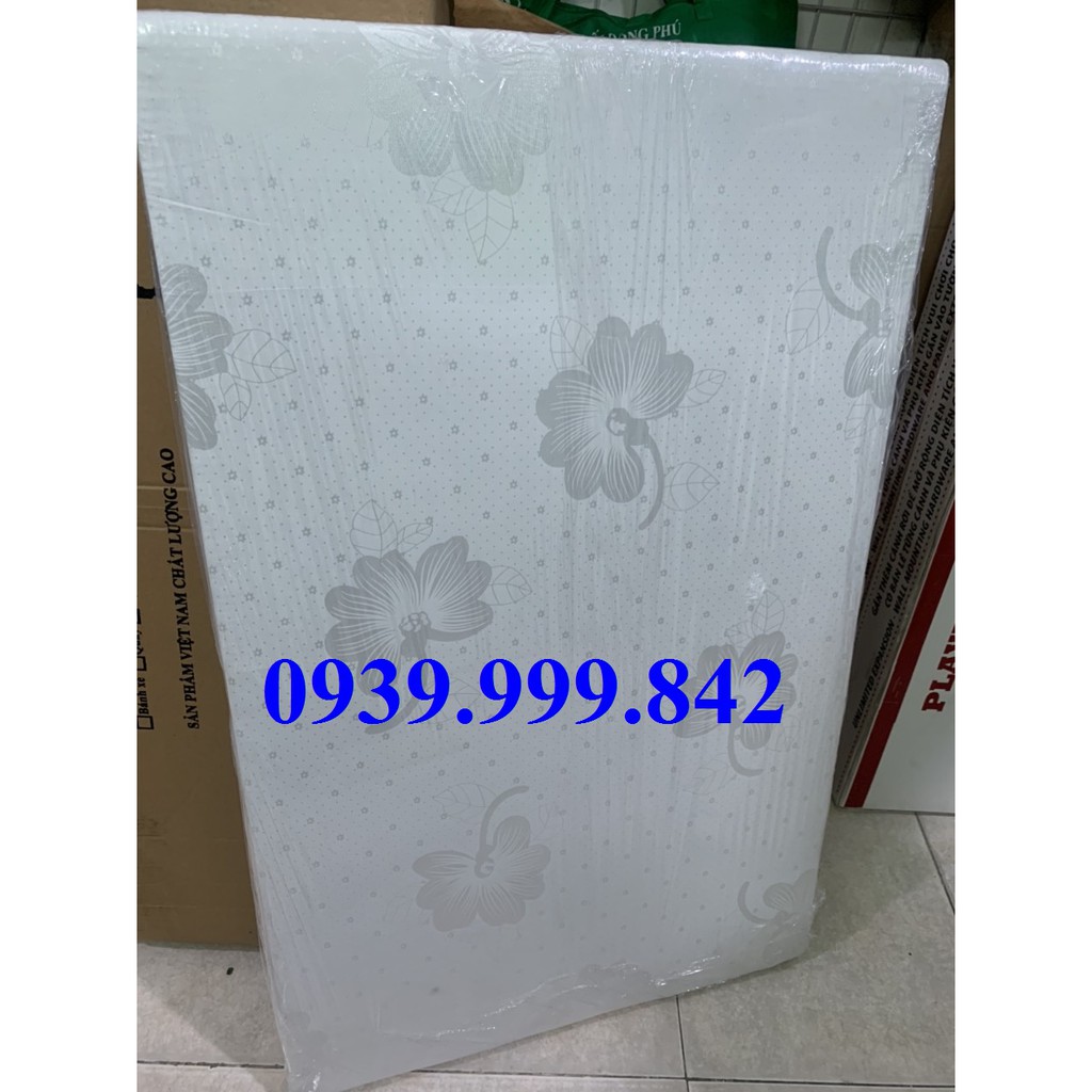 Nệm bông ép dùng cho nôi cũi bé kích thước 62x100cm