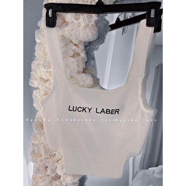 Set áo vạt bầu 2 dây bản lớn thêu chữ và chân váy jean đắp chéo