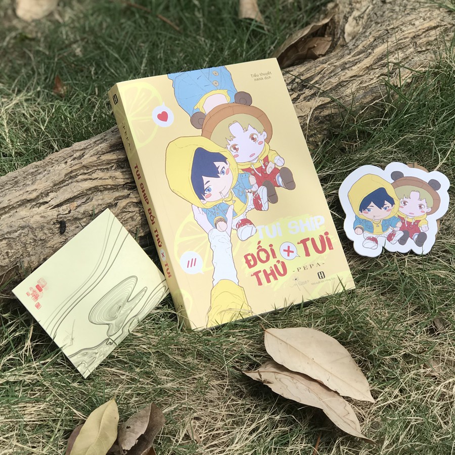 Sách - Tui Ship Đối Thủ X Tui (Kèm Bookmark, Postcard)