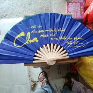 Quạt lụa thư Pháp, nan quạt dài 32 cm